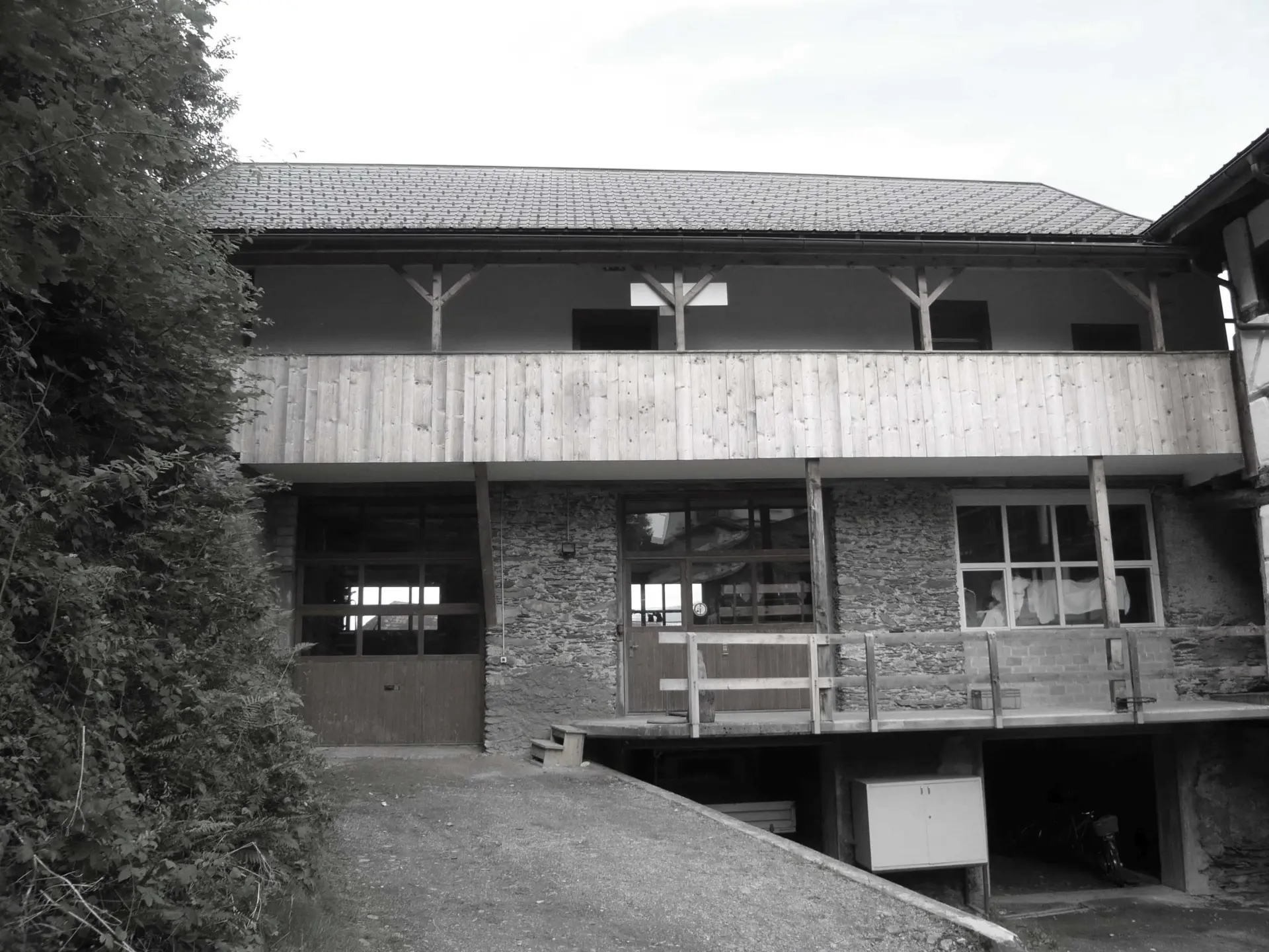 02_Umbau_Bergwaldzentrum mit Jugendherberge Mesaglina Via Principala Trin_vorher